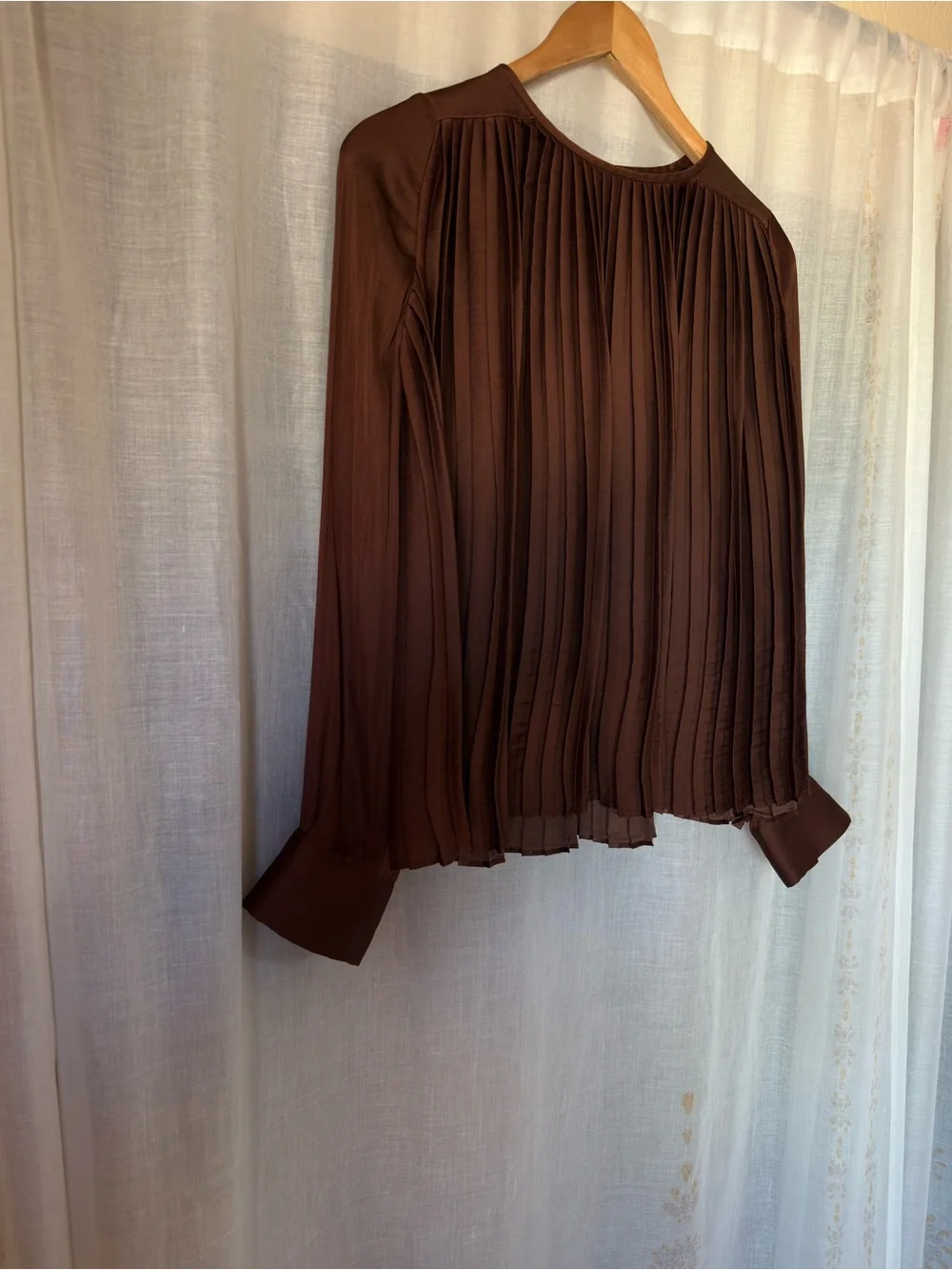 🤎 Luxurious Pleated Chocolate  Brown Blouse 🤎